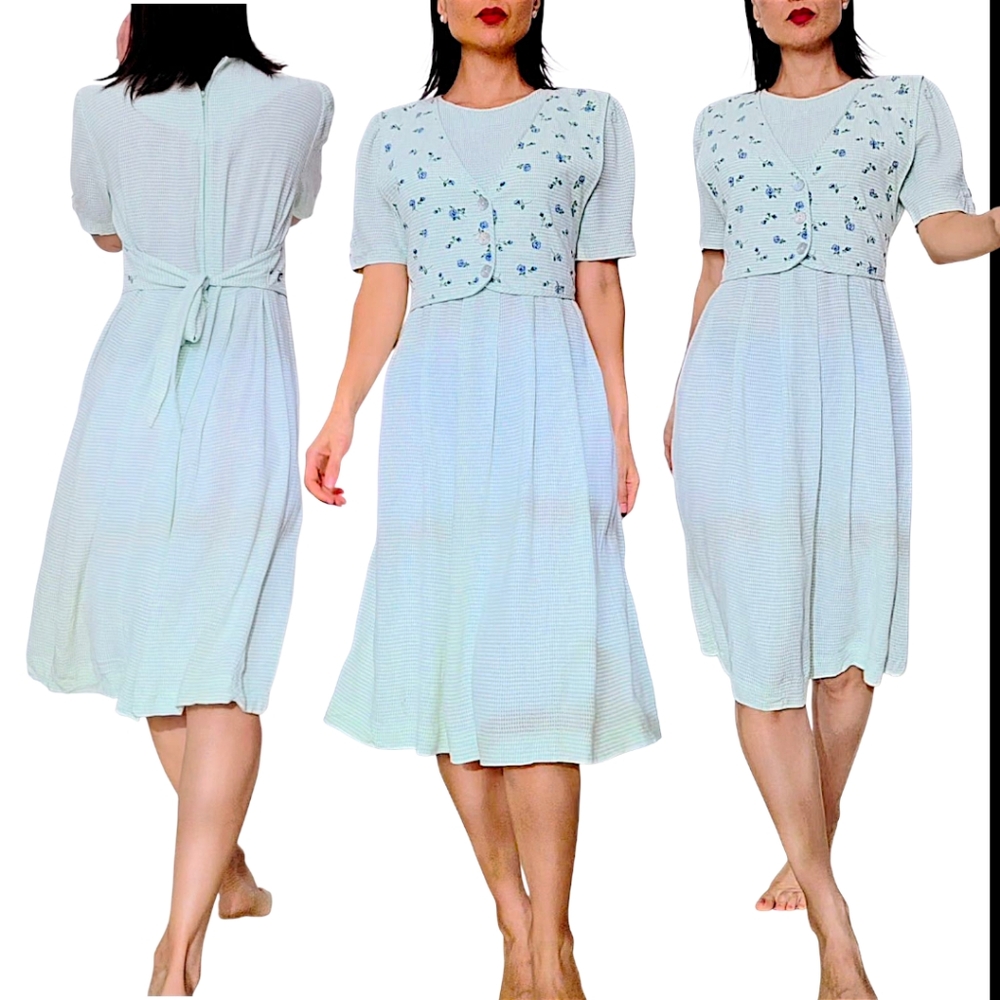 Vintage JBS 70s Mint Green Gingham Floral Midi Fit & Flare Belted Dress Size 12